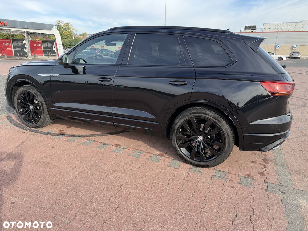 Volkswagen Touareg 3.0 V6 TDI SCR 4Mot R-Line - 4