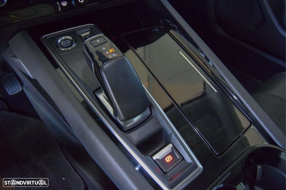 Peugeot 508 1.6 Hybrid Allure e-EAT8 - 11