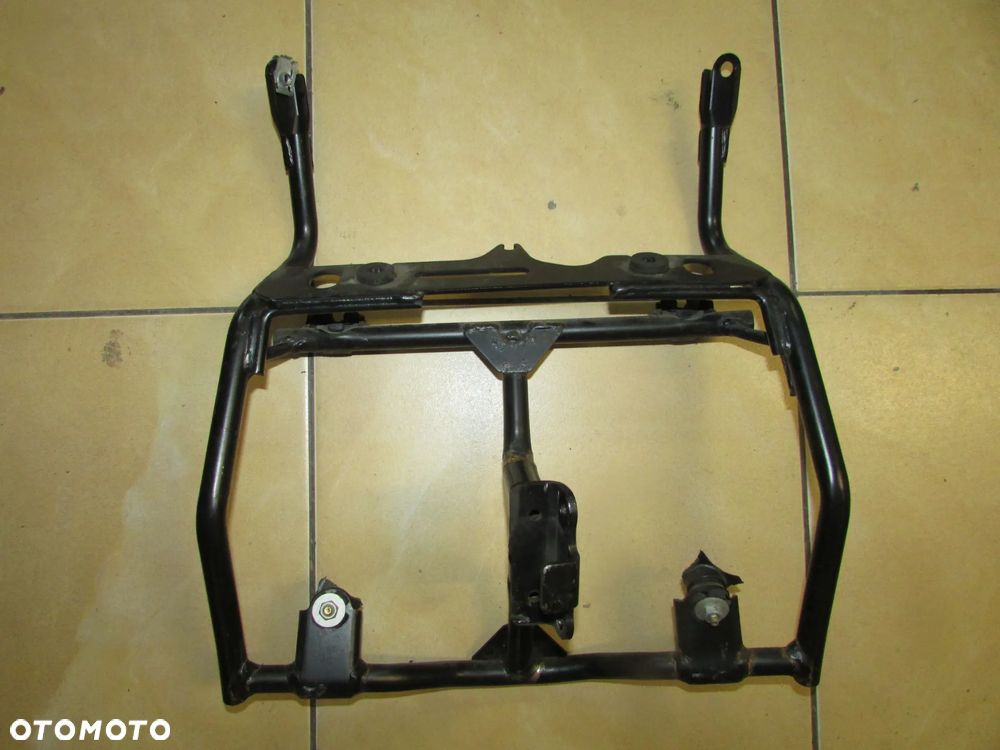 Suzuki DL1000 V-Strom 02-08 stelaż przód uszkodzony - 1