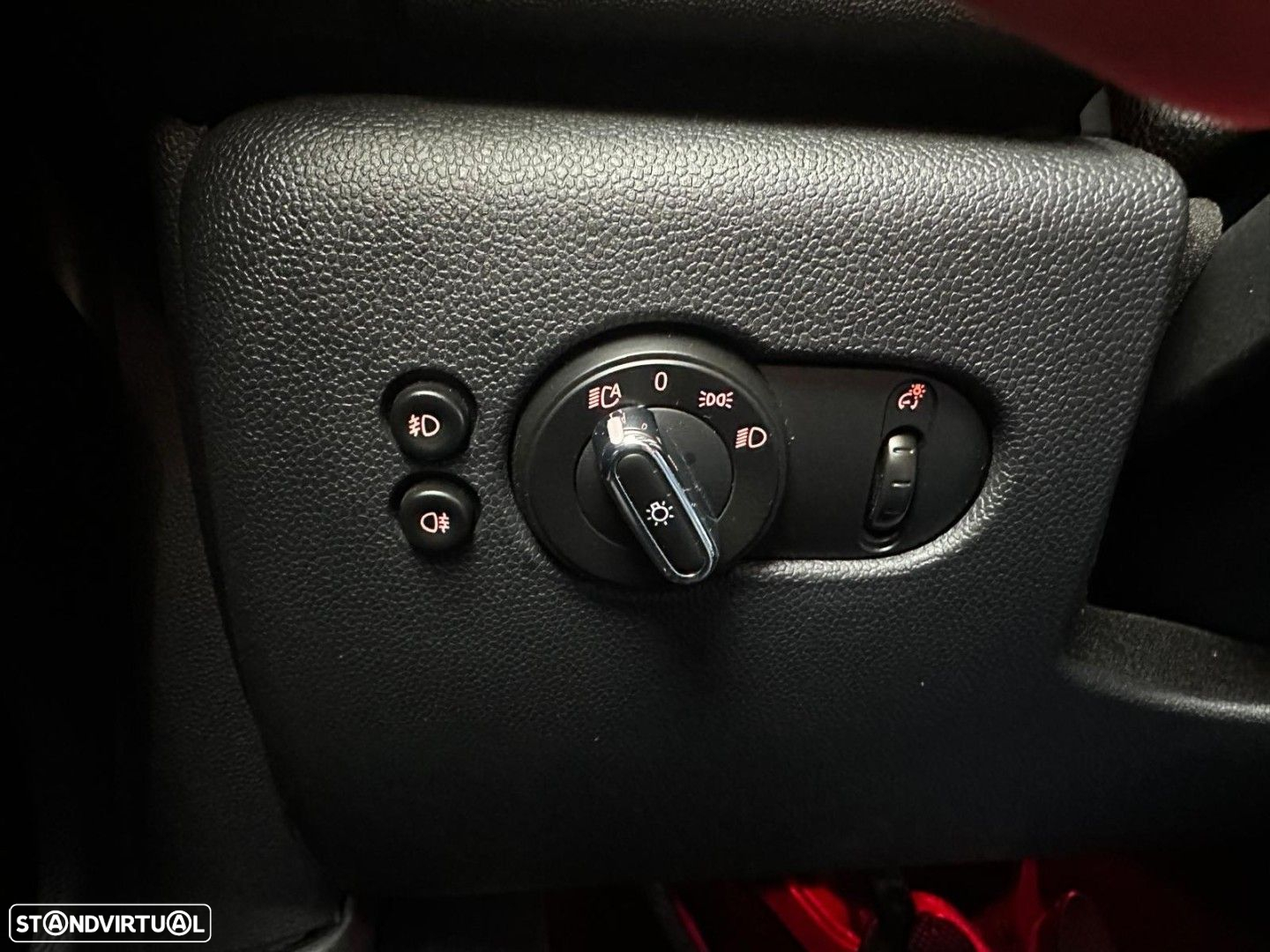 MINI 3 Portas Cooper D - 30