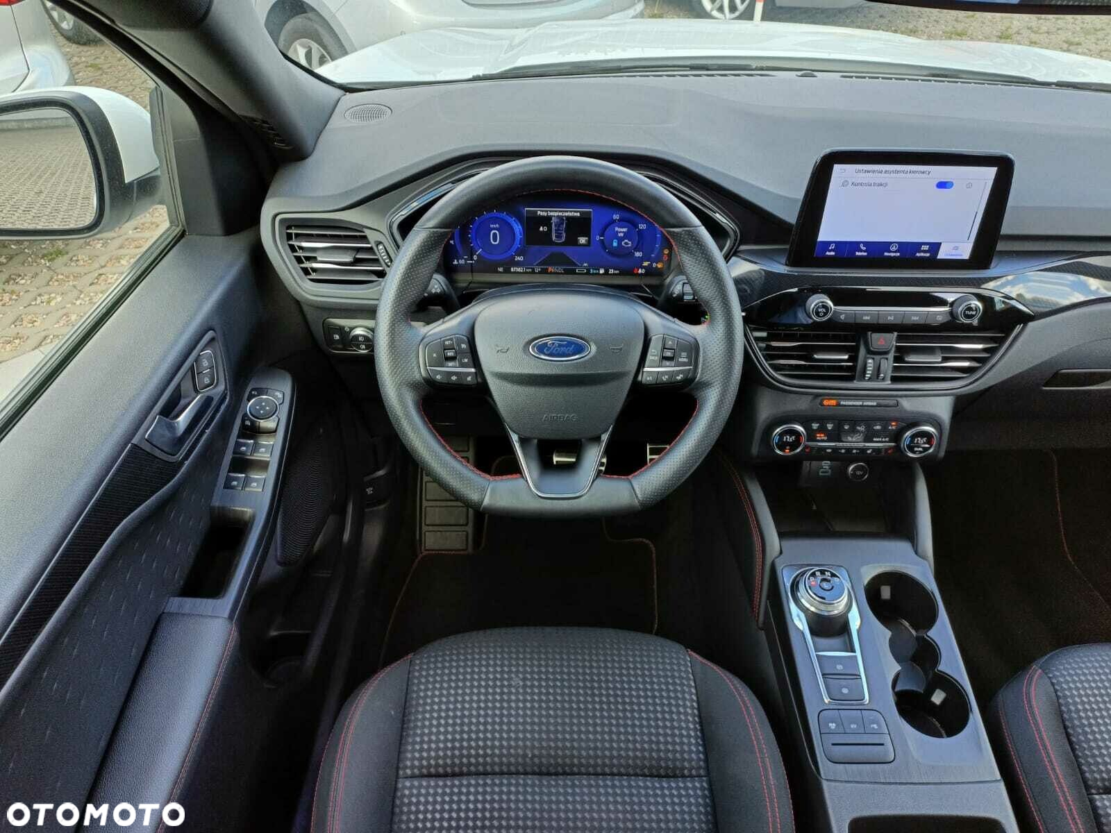 Ford Kuga - 14