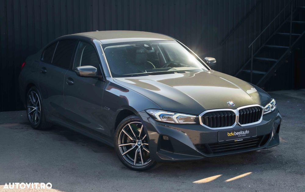 BMW Seria 3 320e Aut. - 3