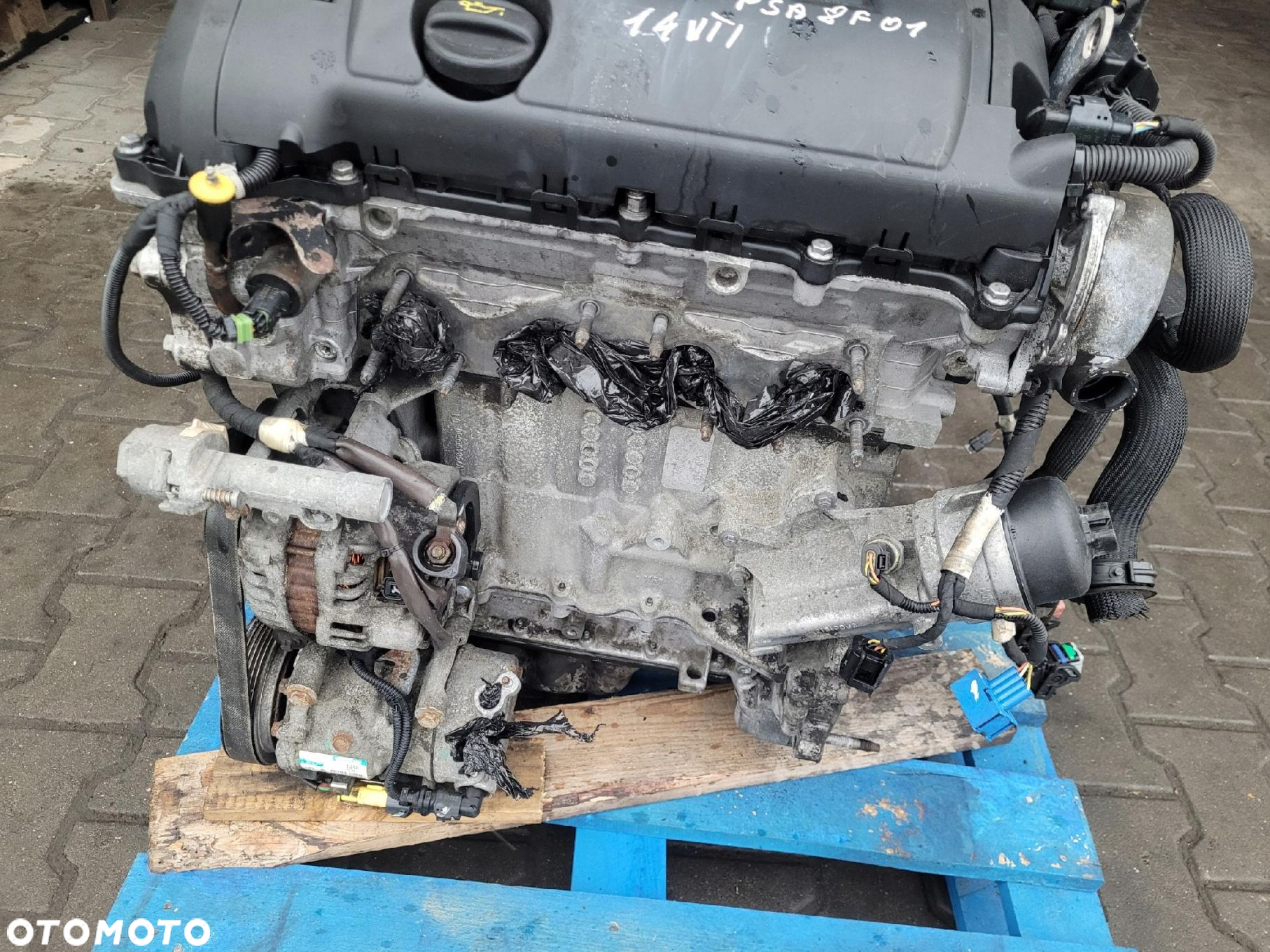 SILNIK KPL 1.4 VTI PEUGEOT 308 207 CITROEN C3 C4 DS3 PSA 8F01 - 2