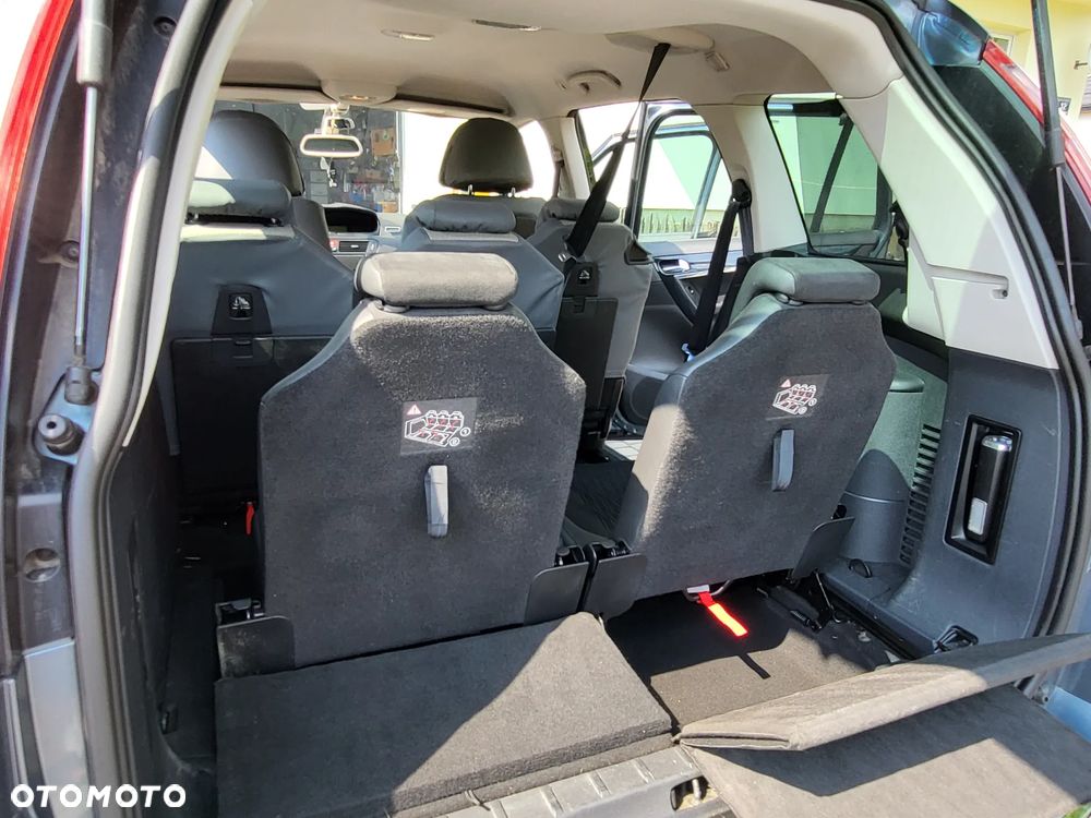 Citroën C4 Picasso - 24