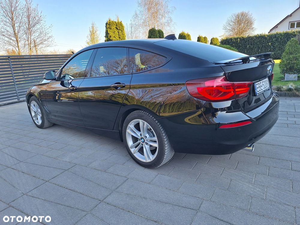 BMW 3GT 318d Luxury Line - 13