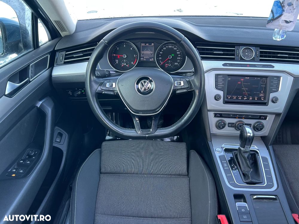 Volkswagen Passat 2.0 TDI DSG (BlueMotion Technology) Comfortline - 12