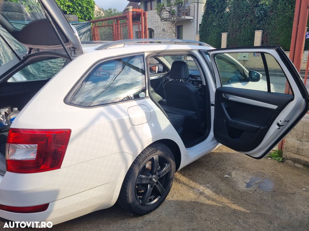 Skoda Octavia - 2