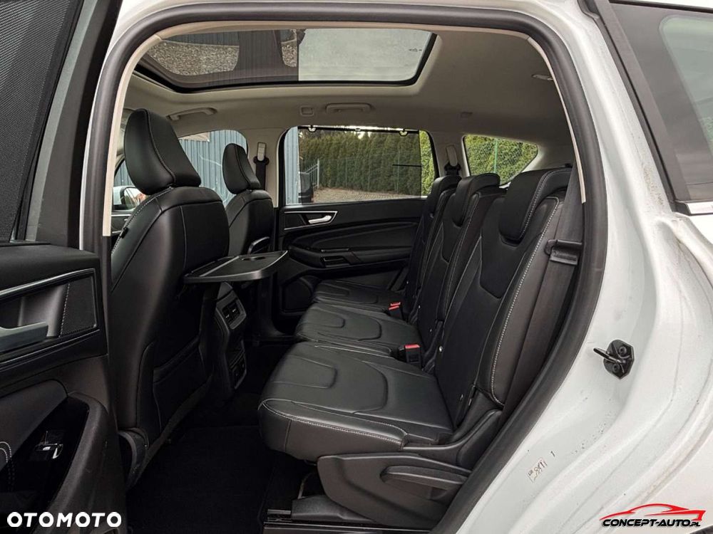 Ford S-Max - 26