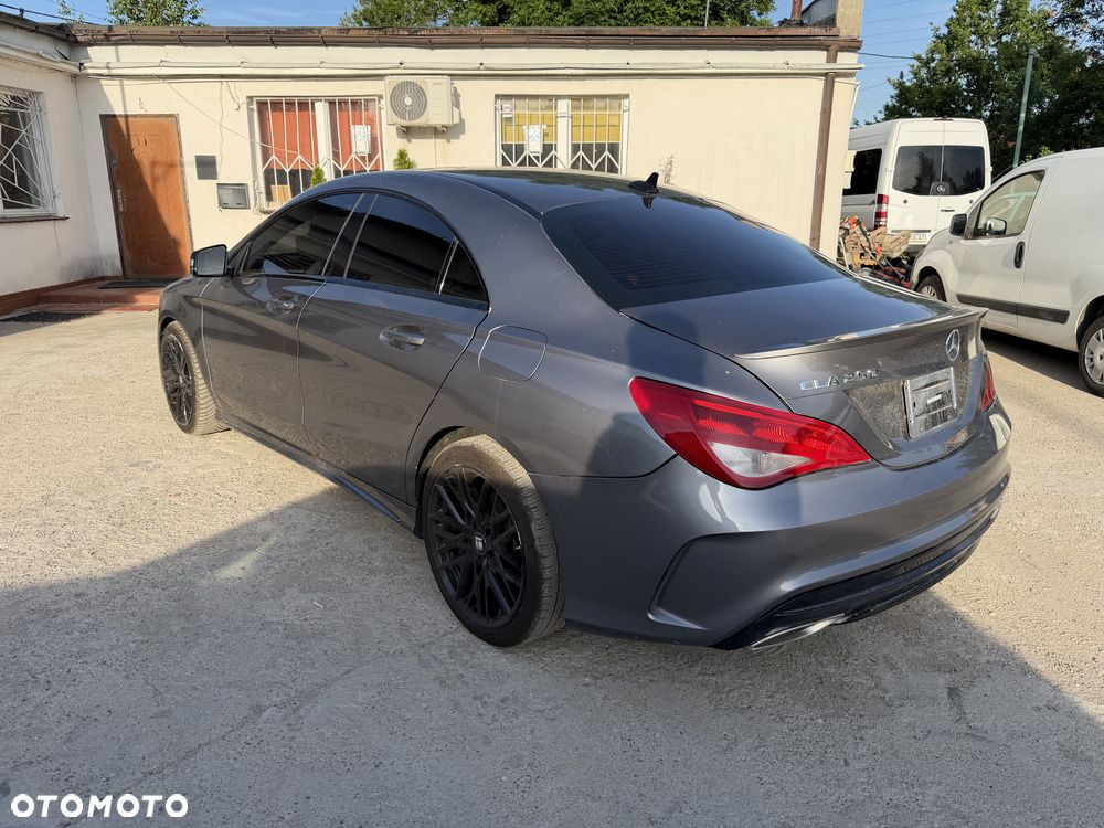 Mercedes-Benz CLA 250 AMG Line 7G-DCT - 10