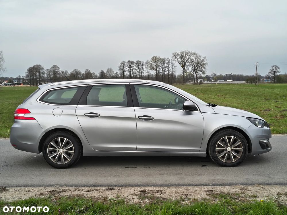 Peugeot 308 BlueHDi FAP 150 Stop & Start Allure - 4