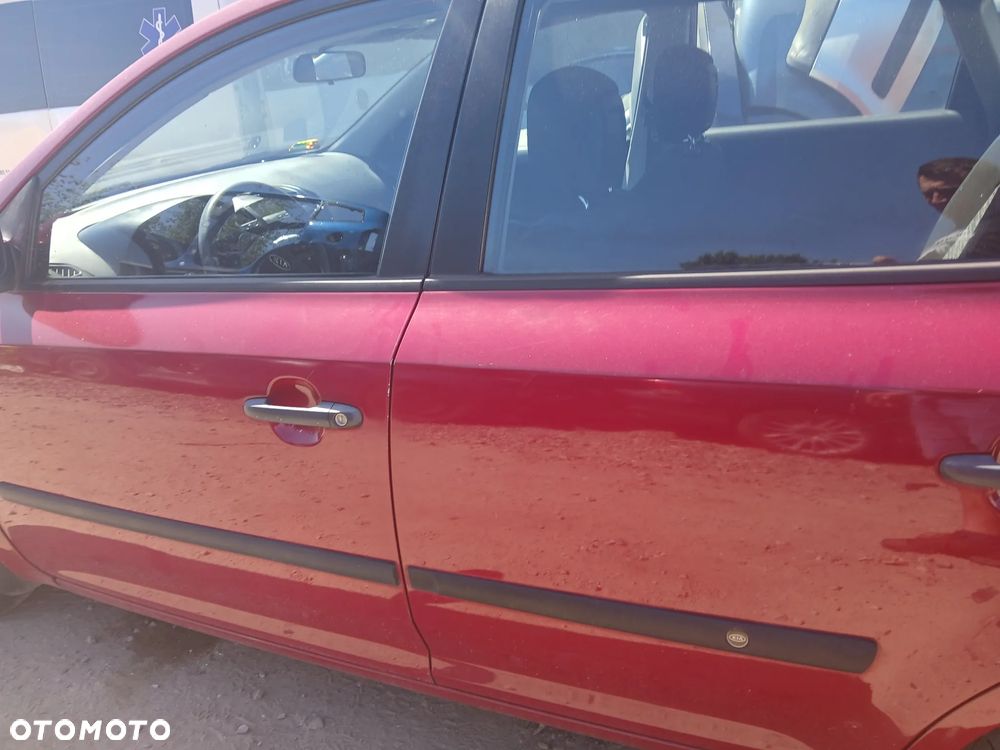 KIA CEED 1  HB 1.6 MPI G4FC  HR  silnik skrzynia napęd sanki belka wahacz wahacze zacisk zaciski zwrotnica piasta kopyto mc person amortyzator sprężyna maglownica most dyfer głowica wtrysk wtryski przepustnica przepływomierz pompa wody cewka cewki przekaźnik przerywacz pokrywa głowica blok miska alternator generator - 5