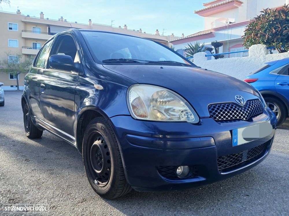 Toyota Yaris 1.0 Sol AC - 3