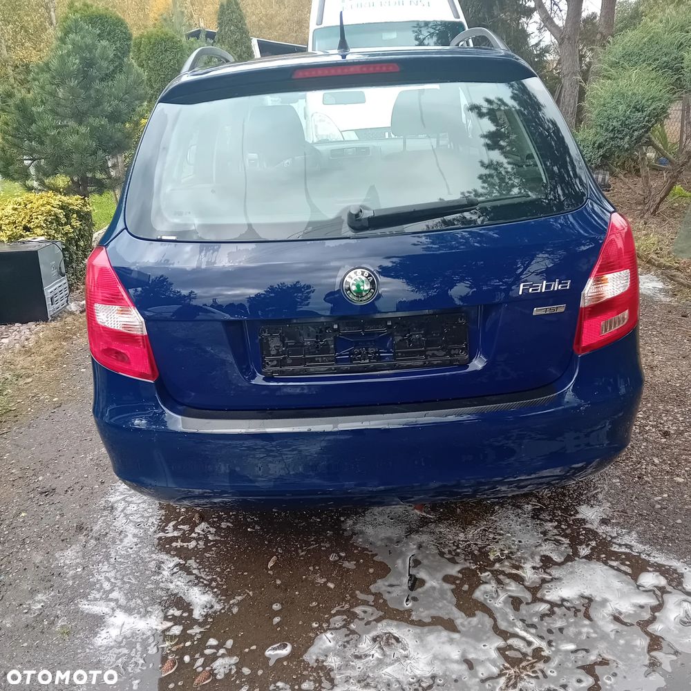 Skoda Fabia - 6