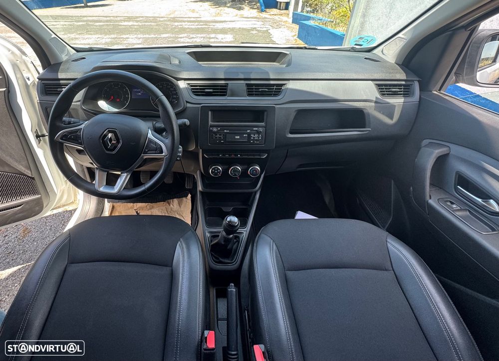 Renault Express - 13