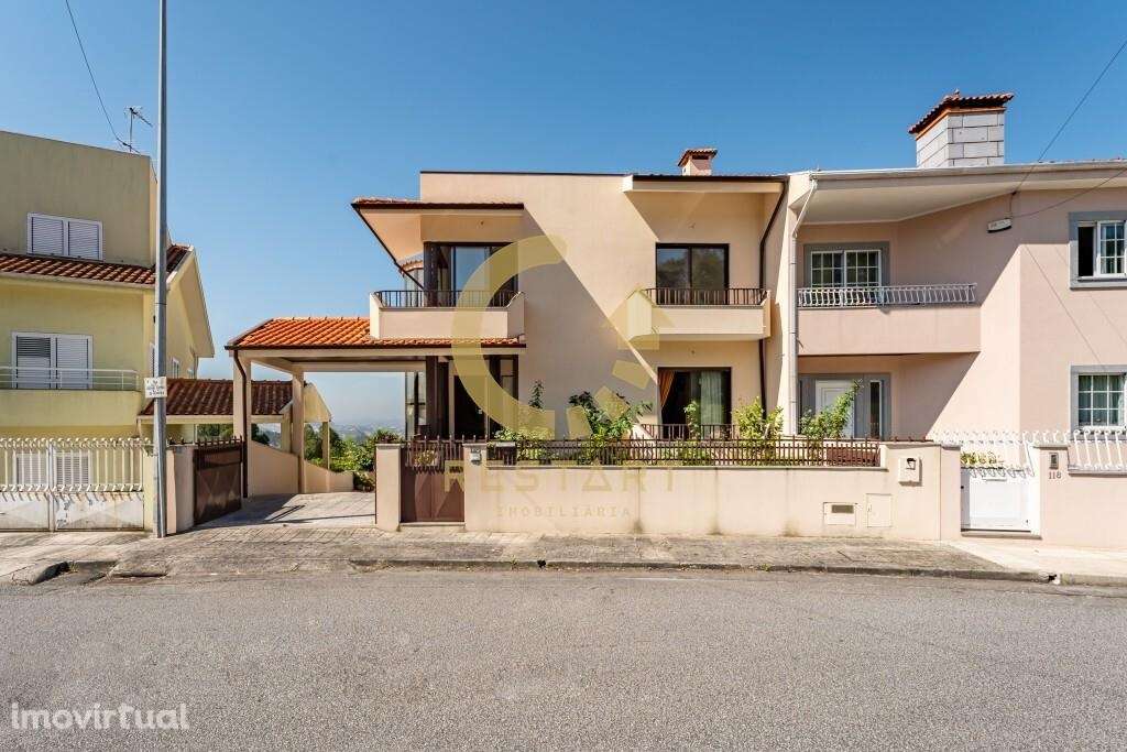 Moradia T4+2 Fânzeres com possibilidade de rentabilizar com arrendamen - Grande imagem: 2/36