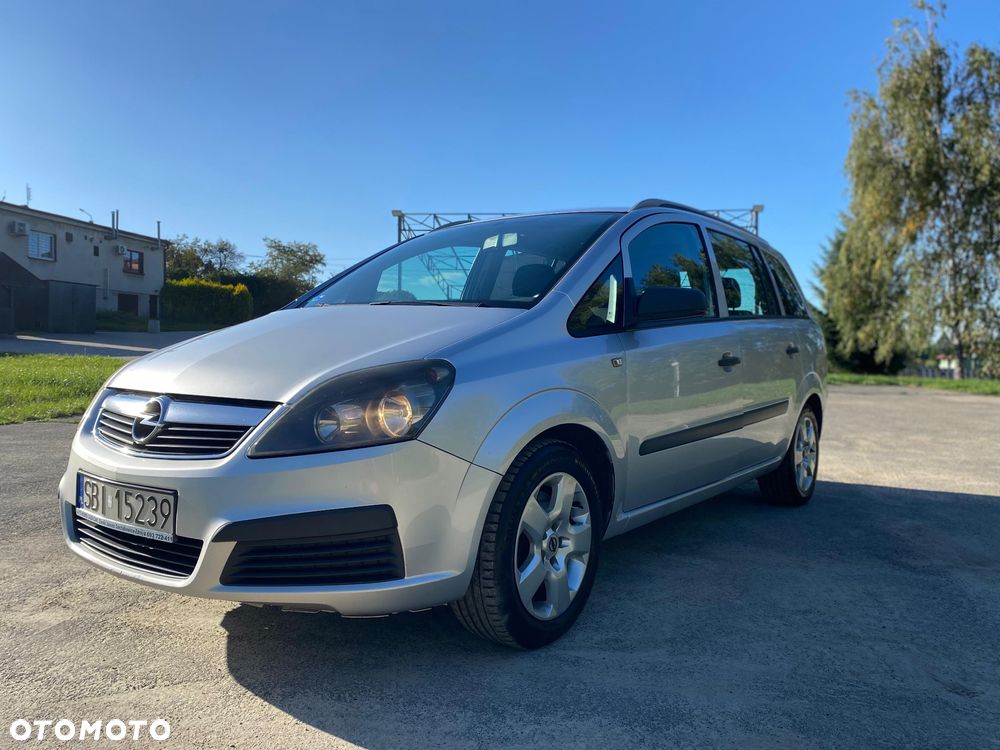 Opel Zafira 1.9 CDTI Navi - 1