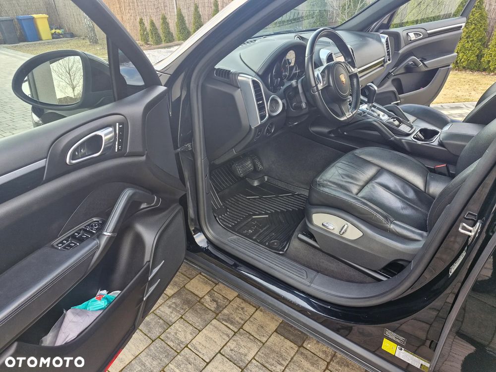 Porsche Cayenne Tiptronic S - 14