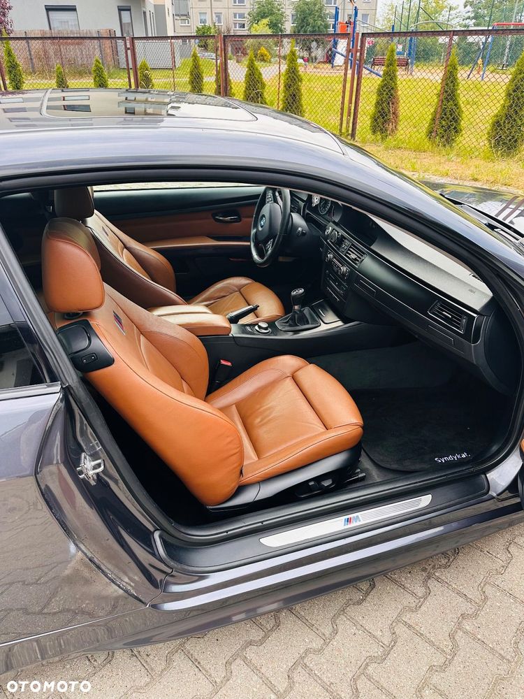 BMW Seria 3 330i xDrive - 18