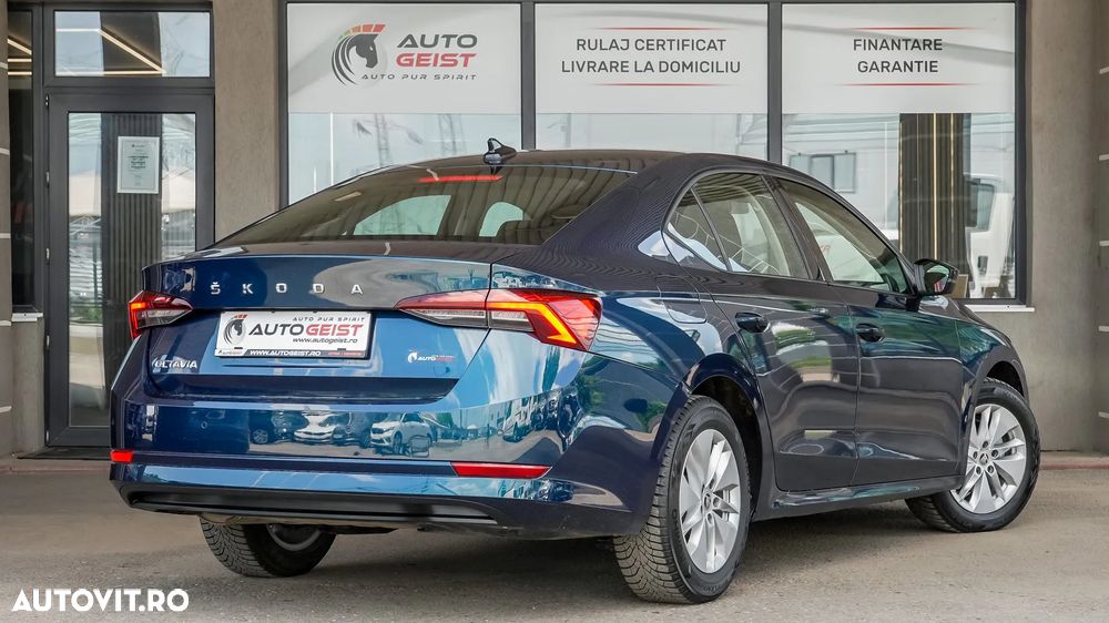 Skoda Octavia 2.0 TDI DSG Ambition - 7
