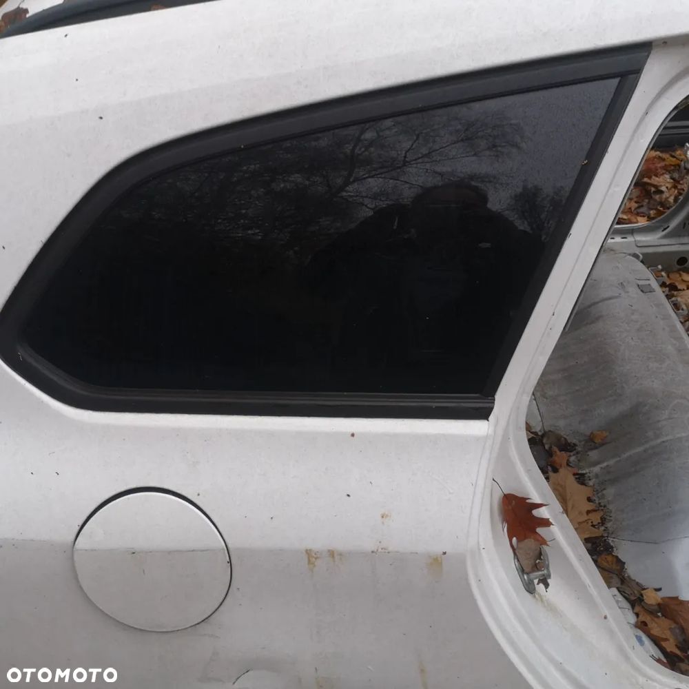 OPEL ASTRA J KAROSERIA BŁOTNIK SZYBA - 30