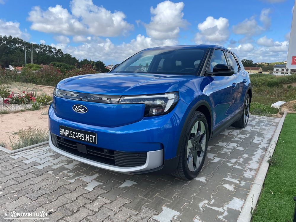 Ford Explorer Dual-motor Extend. Range AWD 77kWh Premium - 23