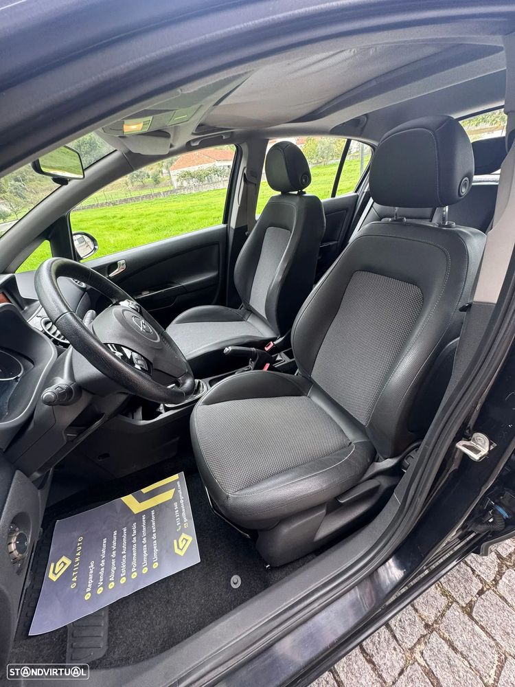 Opel Corsa 1.2 Cosmo - 11