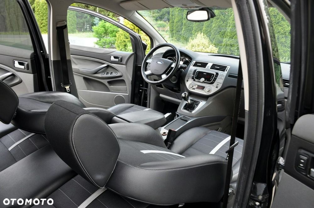Ford Kuga - 23