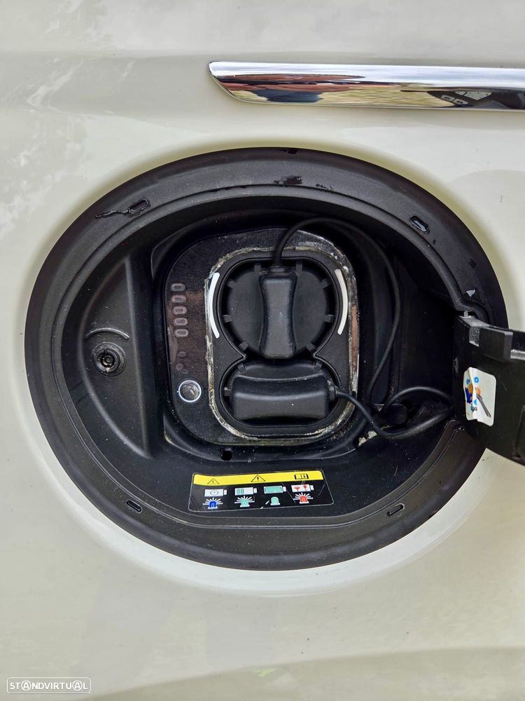 Fiat 500e 42kWh ICON - 24