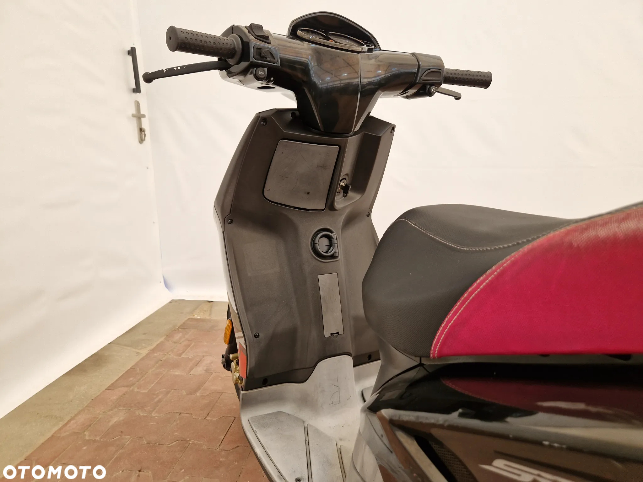 Aprilia SR - 27