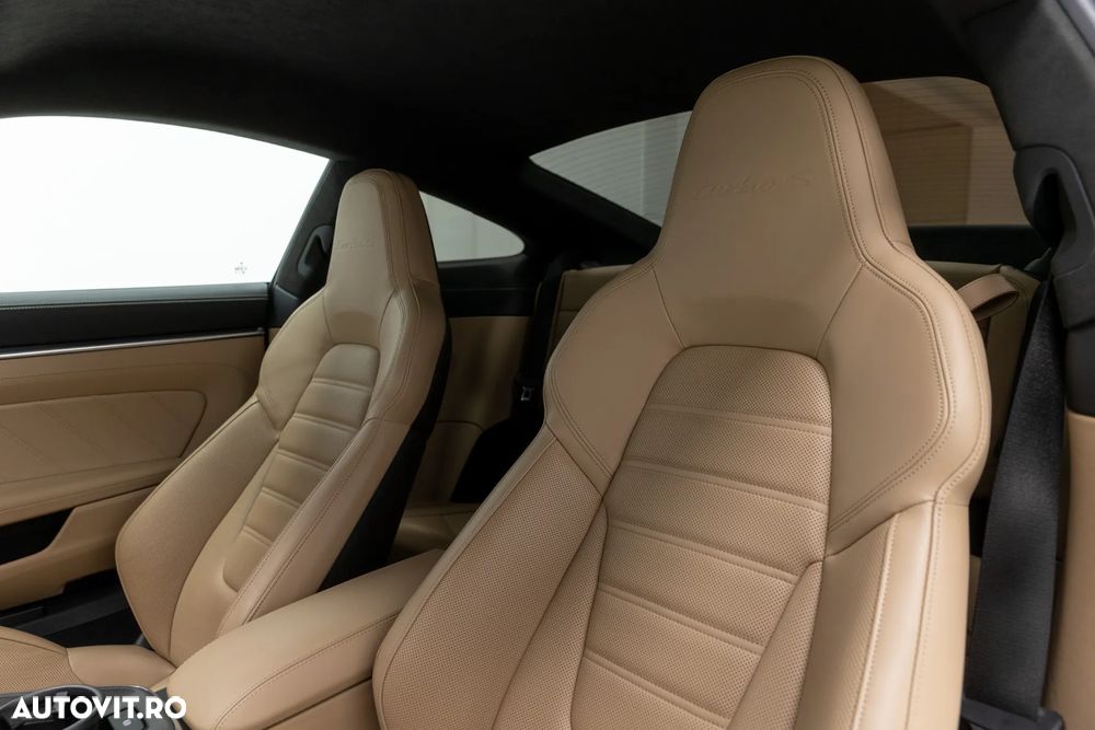 Porsche 911-TURBO-S Standard - 35