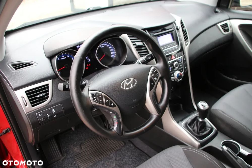 Hyundai i30 1.6 GDI Style - 21