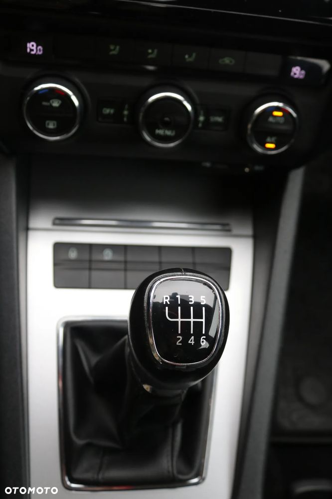 Skoda Octavia 2.0 TDI Ambition - 14