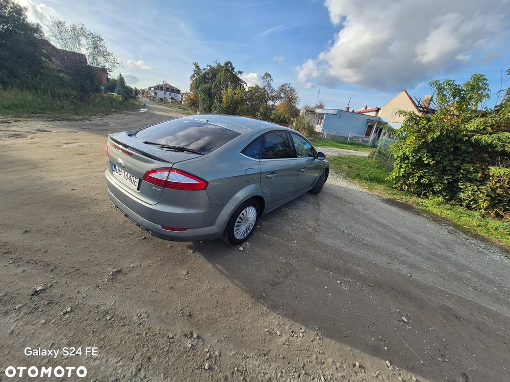 Ford Mondeo Hatchback 07-10 - 3