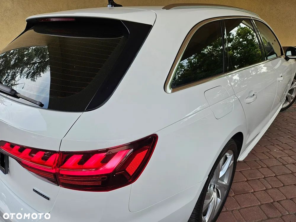 Audi A4 Avant 40 TDI quattro S tronic advanced - 12