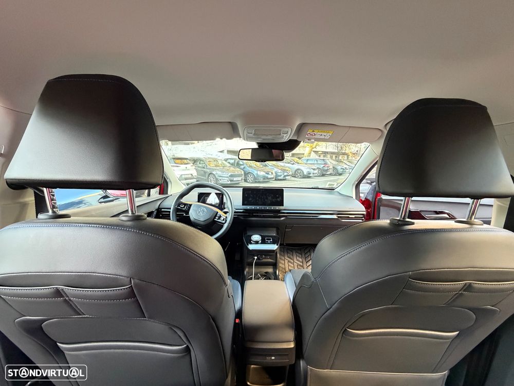MG MG4 64 kWh Luxury - 8