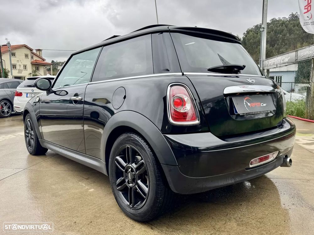 MINI 3 Portas Cooper D - 14
