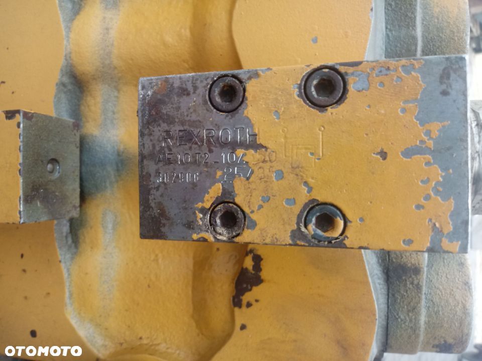 Rozdzielacz hydrauliczny Rexroth (4 Sekcje) - 6