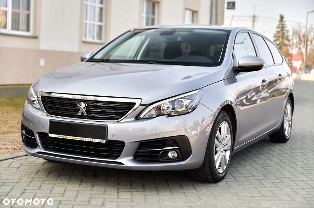 Peugeot 308 - 13
