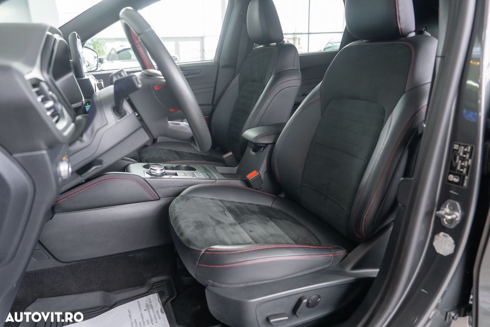 Ford Kuga 2.5 Duratec PHEV ST-LINE - 20