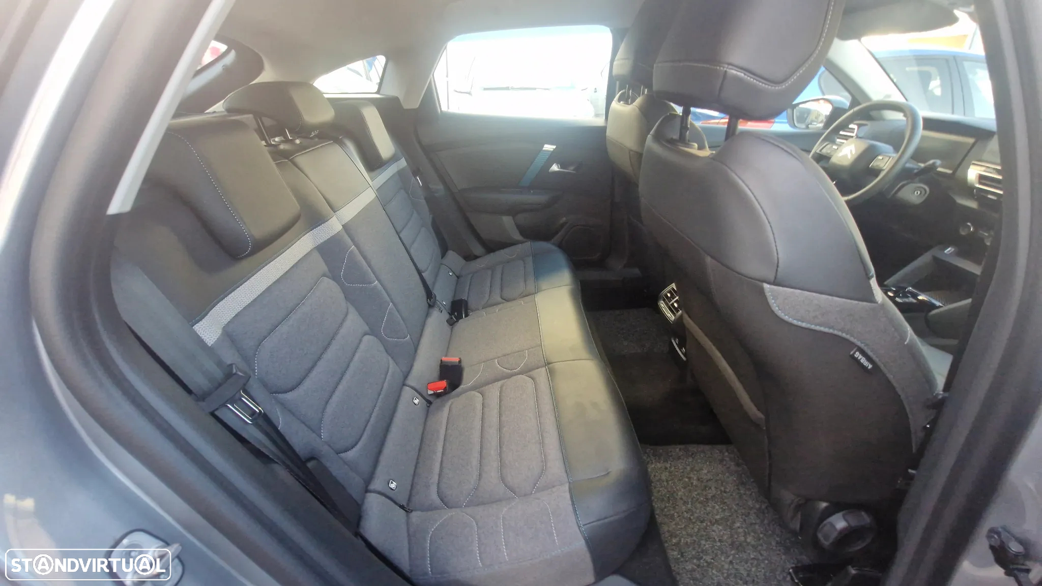 Citroën e-C4 50 kWh Feel - 6