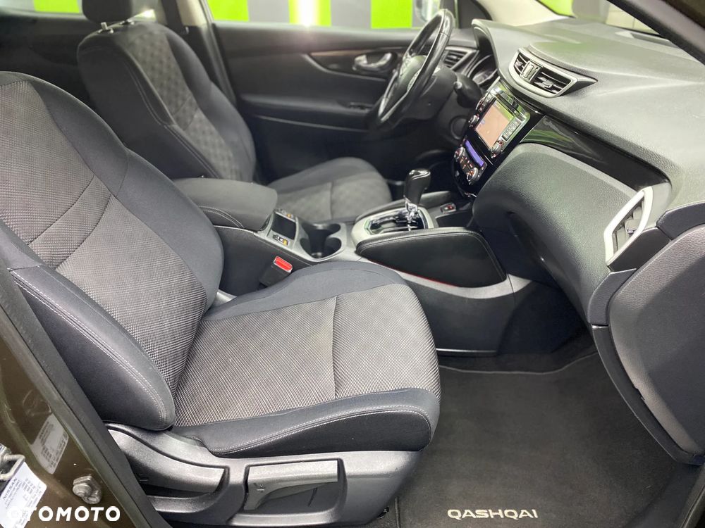 Nissan Qashqai 1.2 DIG-T Xtronic TEKNA+ - 34