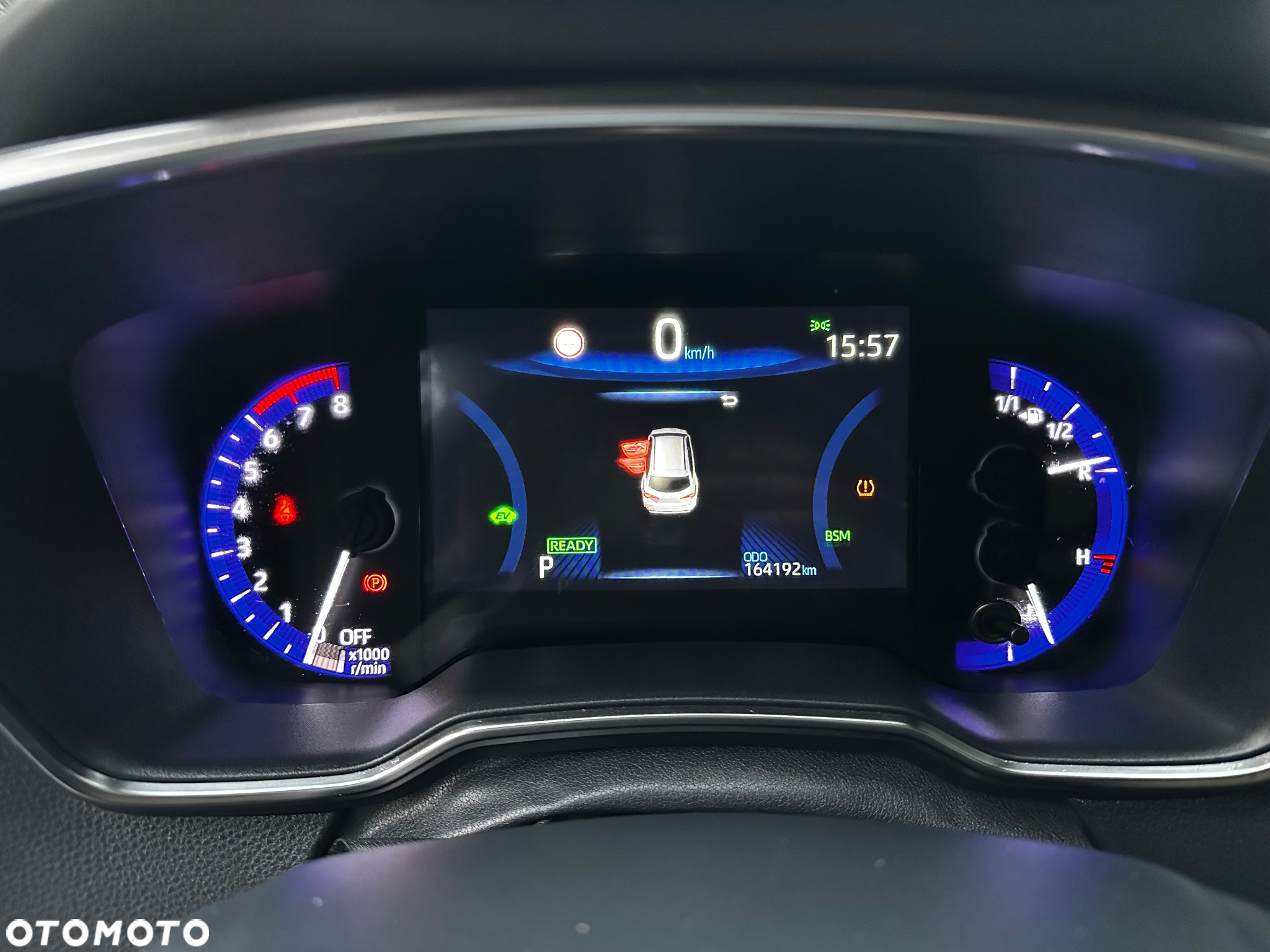 Toyota Corolla 2.0 Hybrid Executive - 7