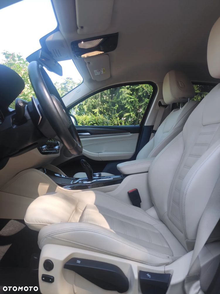 BMW X4 xDrive20i xLine sport - 19