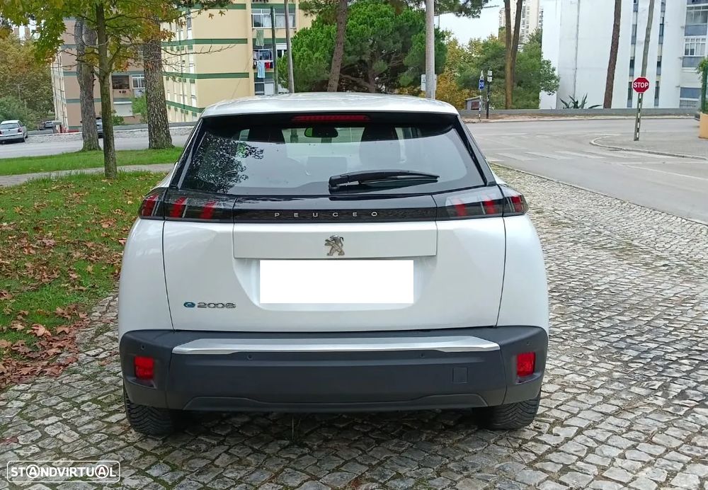 Peugeot e-2008 50 kWh Active Pack - 5