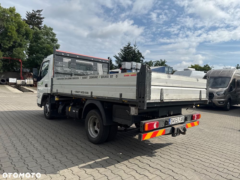 Mitsubishi FUSO CANTER 3C15 - 8