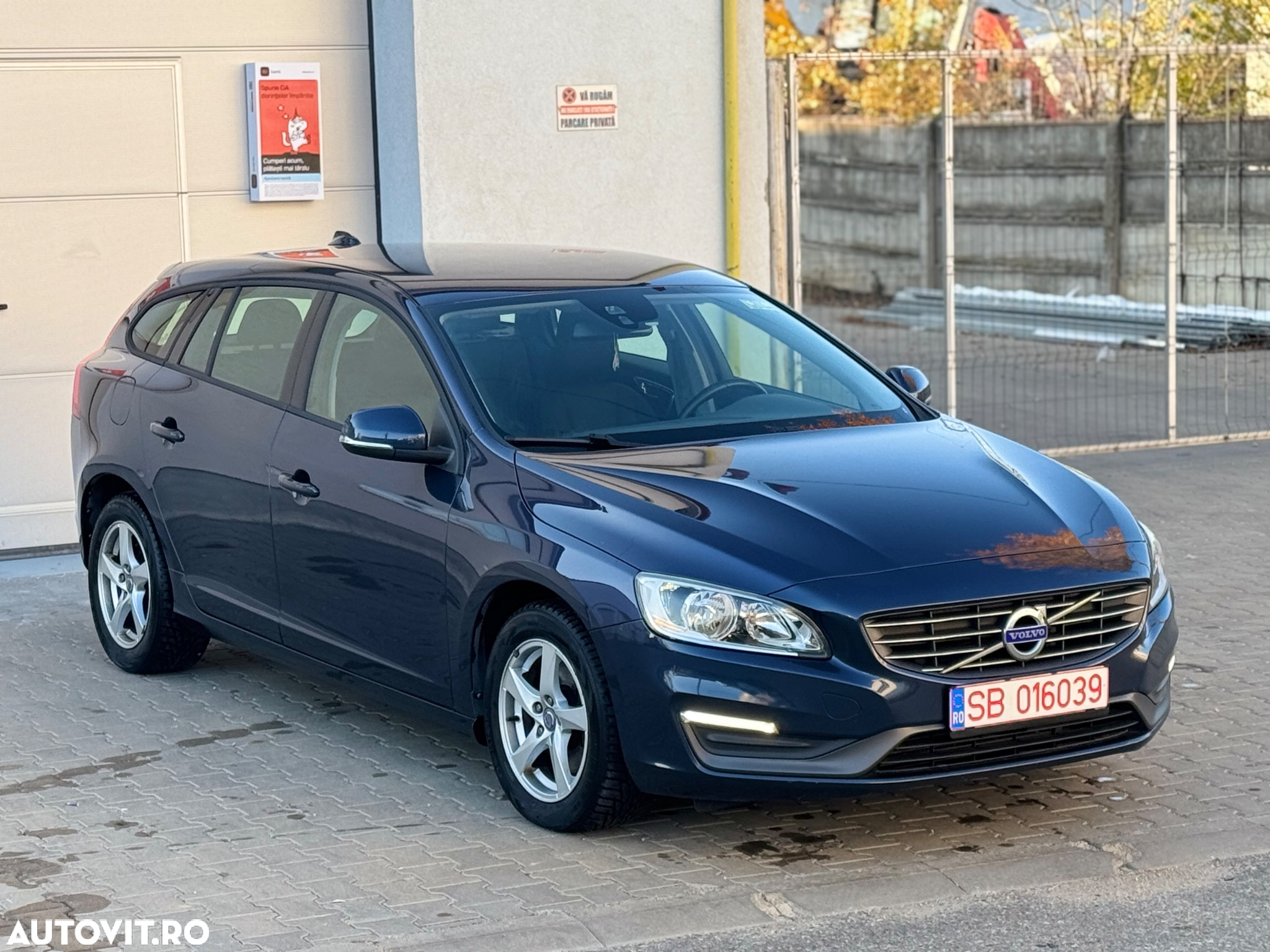 Volvo V60 D2 ECO Start-Stop Kinetic - 19