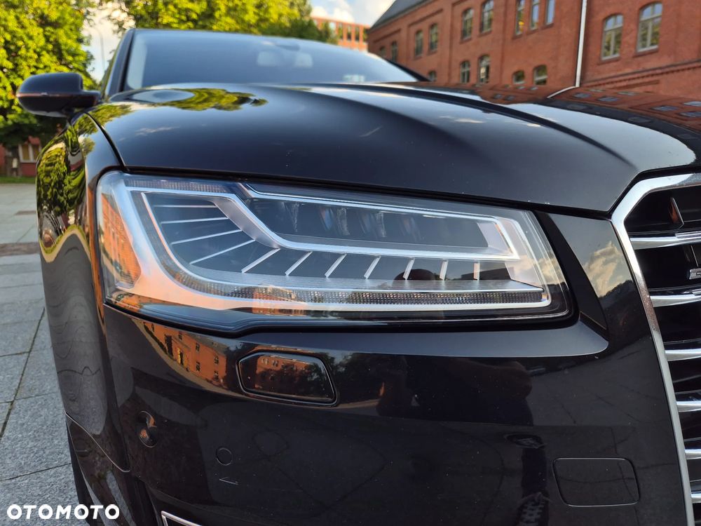 Audi A8 4.2 TDI DPF (clean diesel) quattro tiptronic Lang - 9