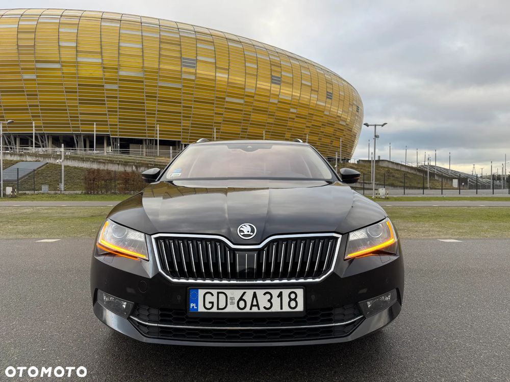 Skoda Superb 2.0 TDI Style DSG7 - 6