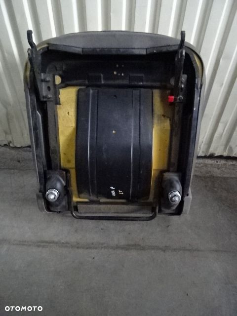 FOTEL LEWY TYŁ CITROEN XSARA PICASSO 98-04 NR123 - 12