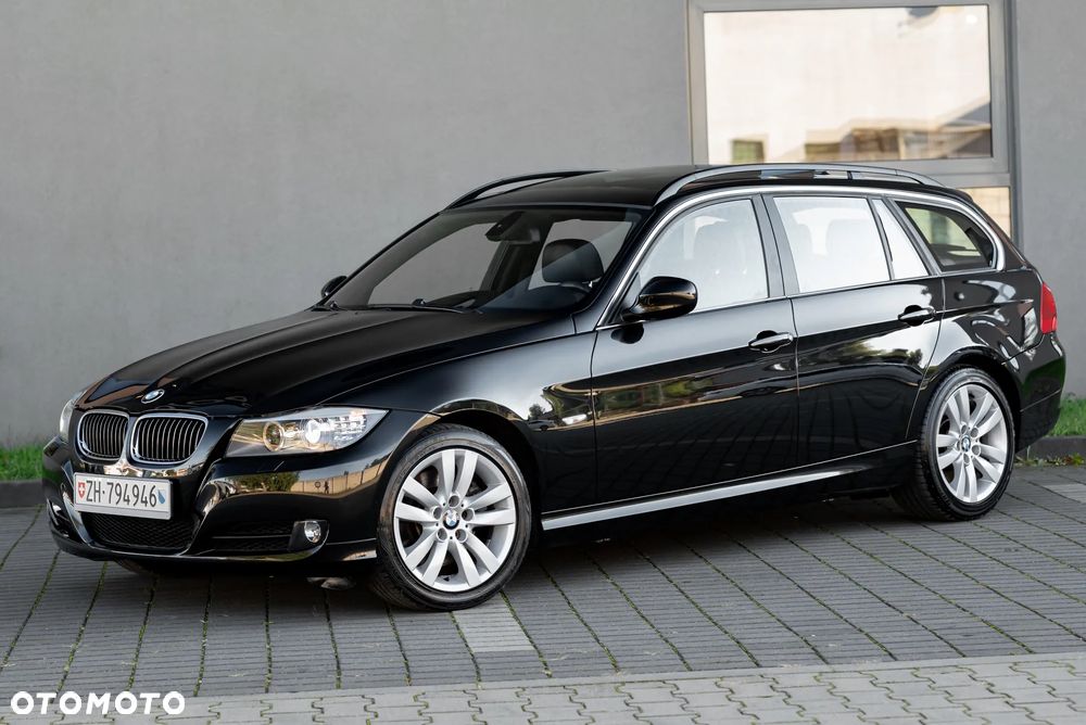 BMW Seria 3 325i xDrive Edition Lifestyle - 7